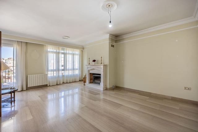 4 soveværelse Villa til salg i Carretera de la Sierra, Granada by med swimmingpool - € 697.000 (Ref: 9118920)