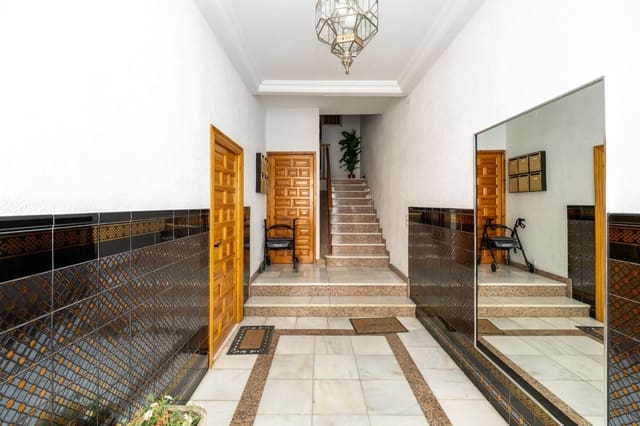 4 camera da letto Appartamento in vendita in Alcalá la Real con garage - 235.000 € (Rif: 9132592)