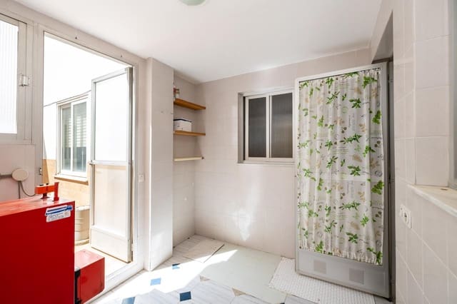 4 camera da letto Appartamento in vendita in Alcalá la Real con garage - 235.000 € (Rif: 9132592)