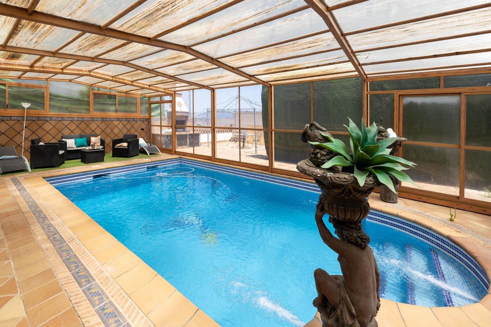 8 soveværelse Villa til salg i Monachil med swimmingpool garage - € 490.000 (Ref: 9132594)