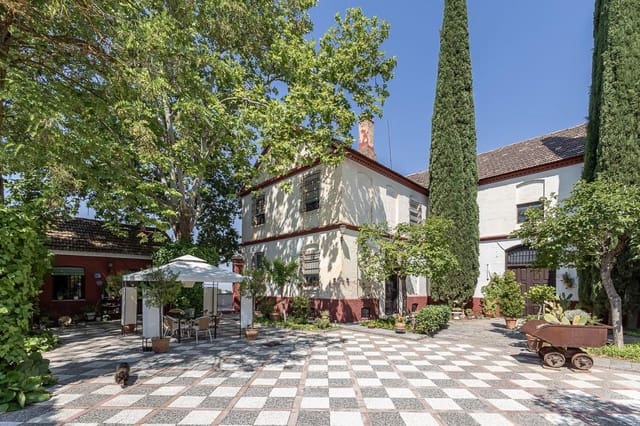 10 soveværelse Finca/Landehus til salg i Granada by - € 675.000 (Ref: 9132596)