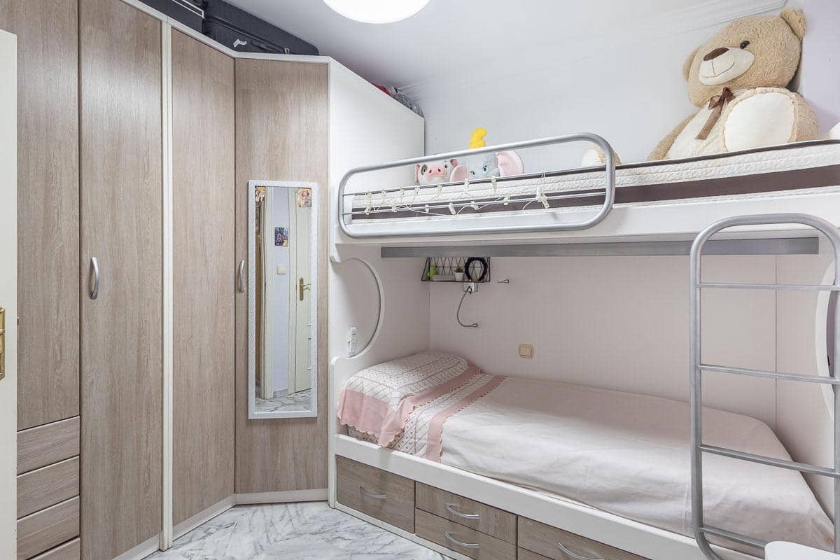 3 quarto Apartamento para venda em Granada cidade - 349 000 € (Ref: 9137343)