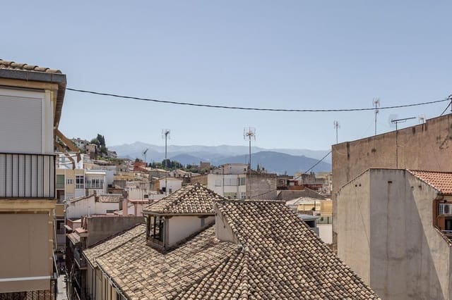 4 Zimmer Penthouse zu verkaufen in Granada Stadt - 379.000 € (Ref: 9141774)