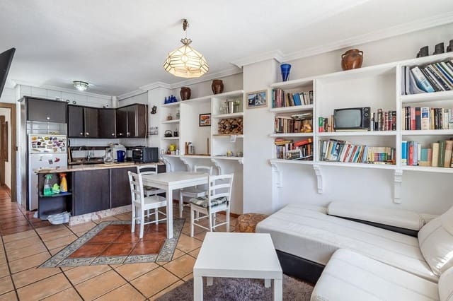 4 Zimmer Penthouse zu verkaufen in Granada Stadt - 379.000 € (Ref: 9141774)