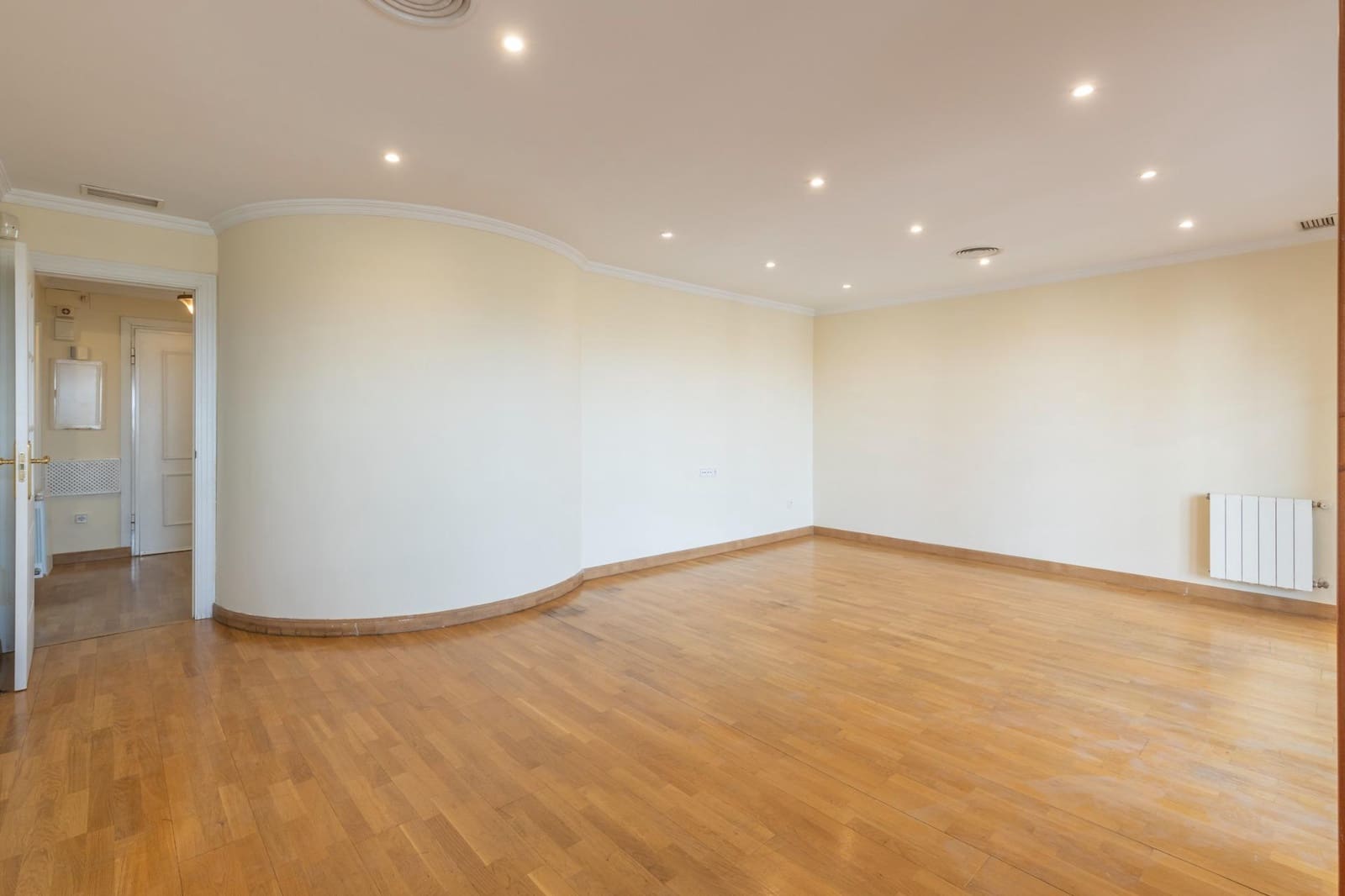 Adosado de 4 habitaciones en Granada ciudad en venta con piscina garaje - 565.000 € (Ref: 9141779)