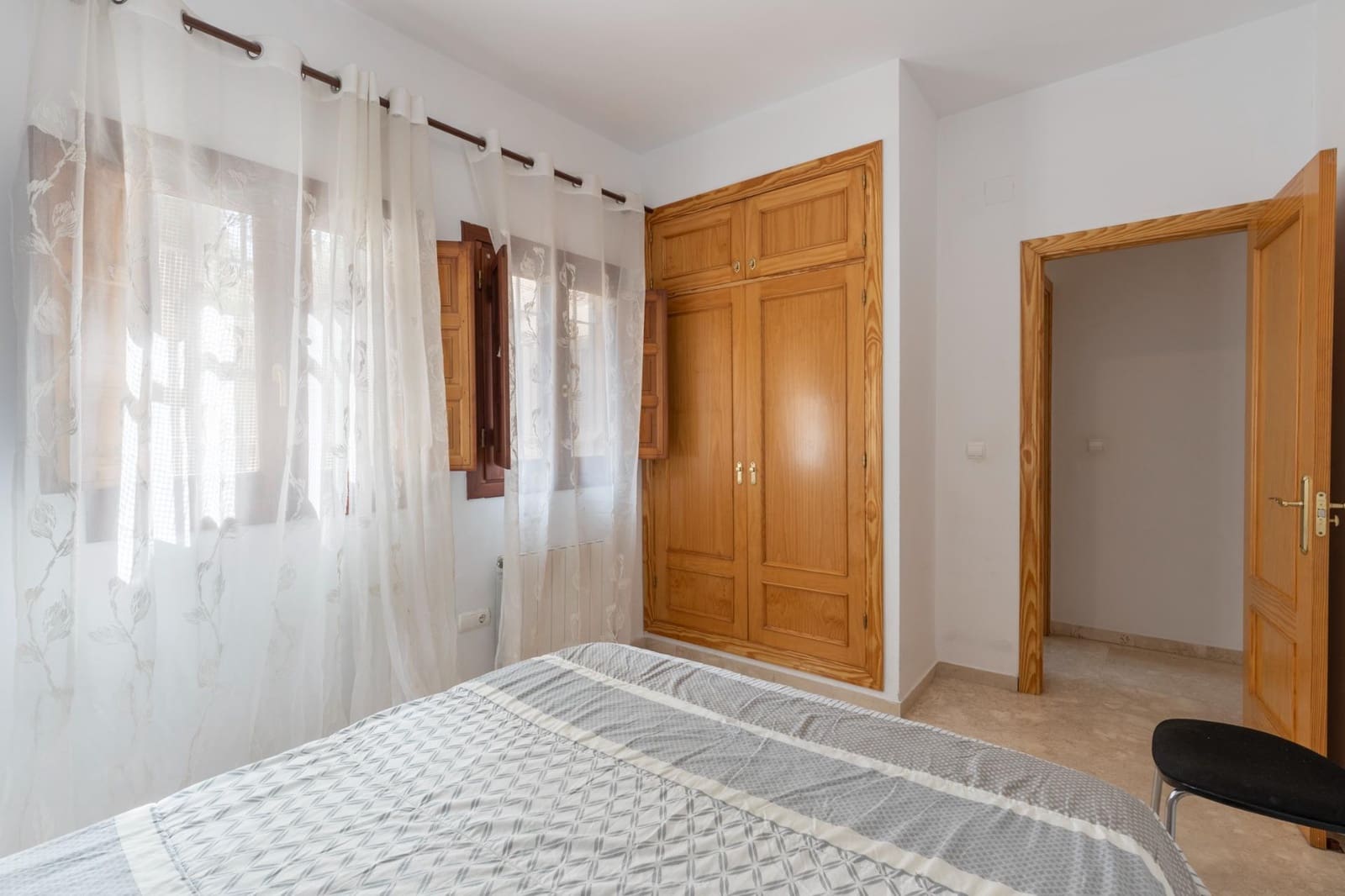 2 soveværelse Lejlighed til salg i Granada by - € 275.000 (Ref: 9143145)