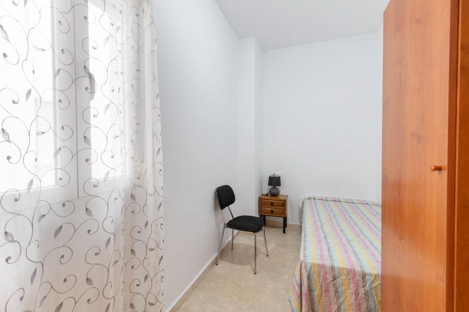 2 soveværelse Lejlighed til salg i Granada by - € 275.000 (Ref: 9143145)