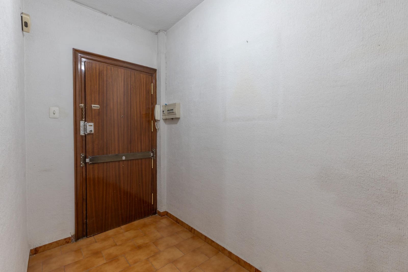 3 Zimmer Wohnung zu verkaufen in Granada Stadt - 349.000 € (Ref: 9143147)