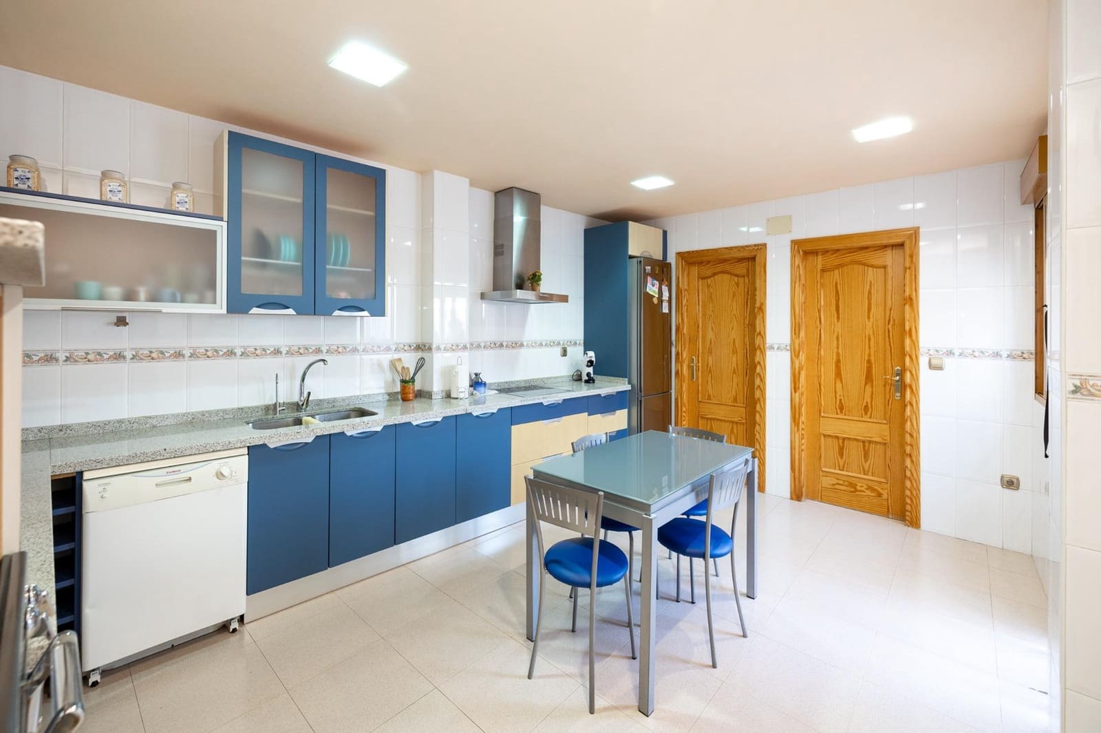 5 soverom Villa til salgs i Vegas del Genil med garasje - € 225 000 (Ref: 9145731)