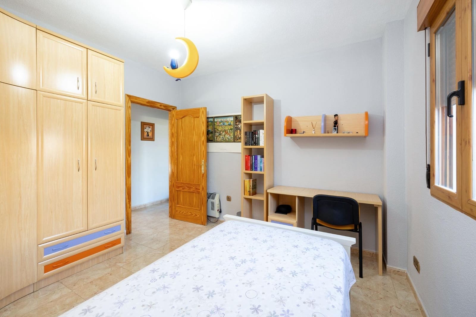 5 soverom Villa til salgs i Vegas del Genil med garasje - € 225 000 (Ref: 9145731)