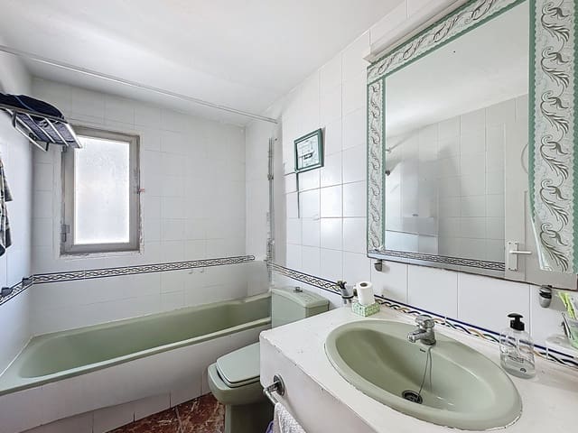 1 soverom Leilighet til salgs i Roquetas de Mar med svømmebasseng - € 195 000 (Ref: 9147382)