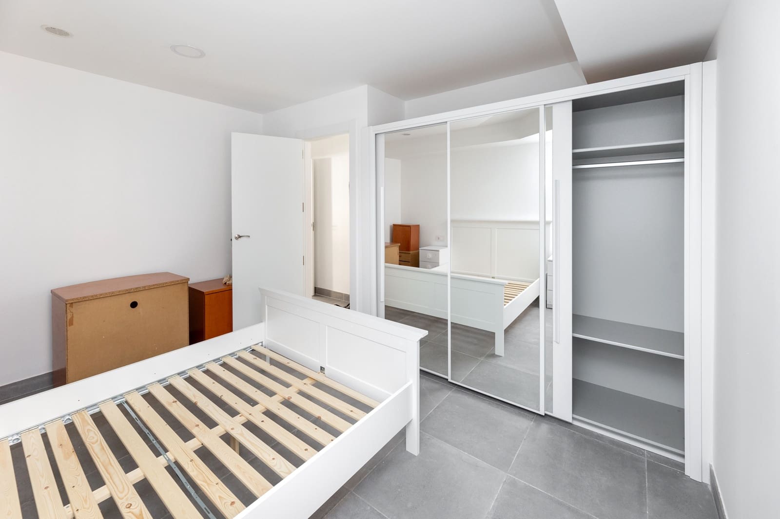 2 sovrum Lägenhet till salu i Granada stad - 199 999 € (Ref: 9149529)