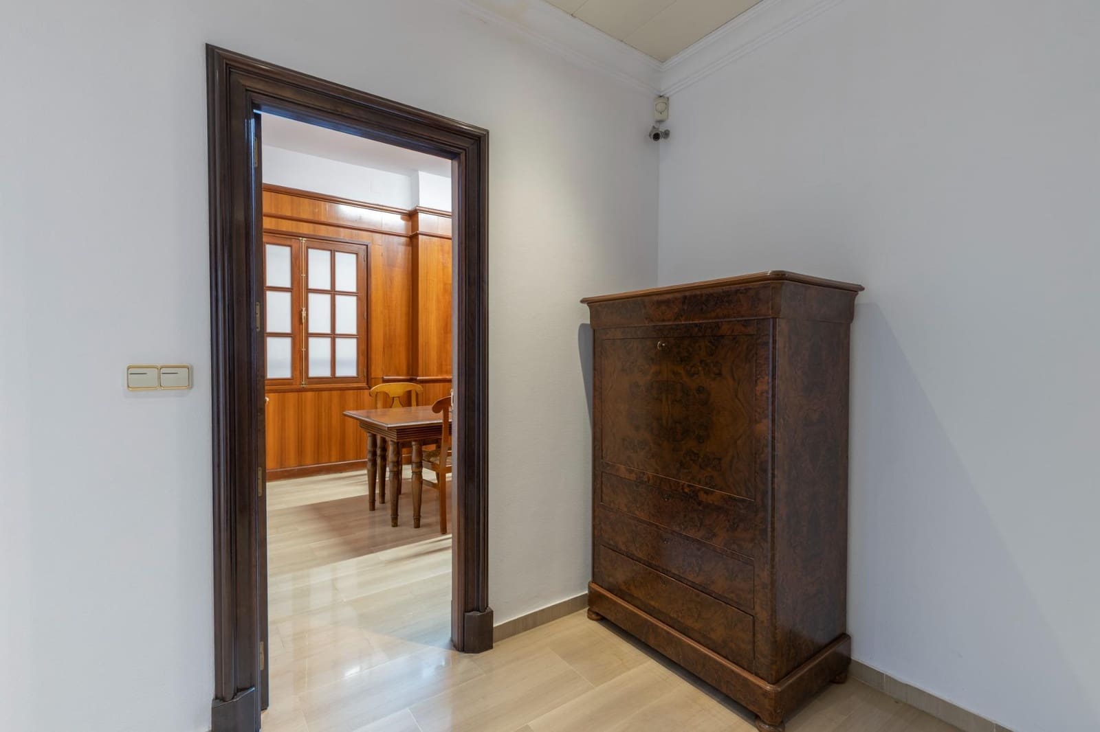 Flat te koop in Granada stad - € 1.350.000 (Ref: 9154303)