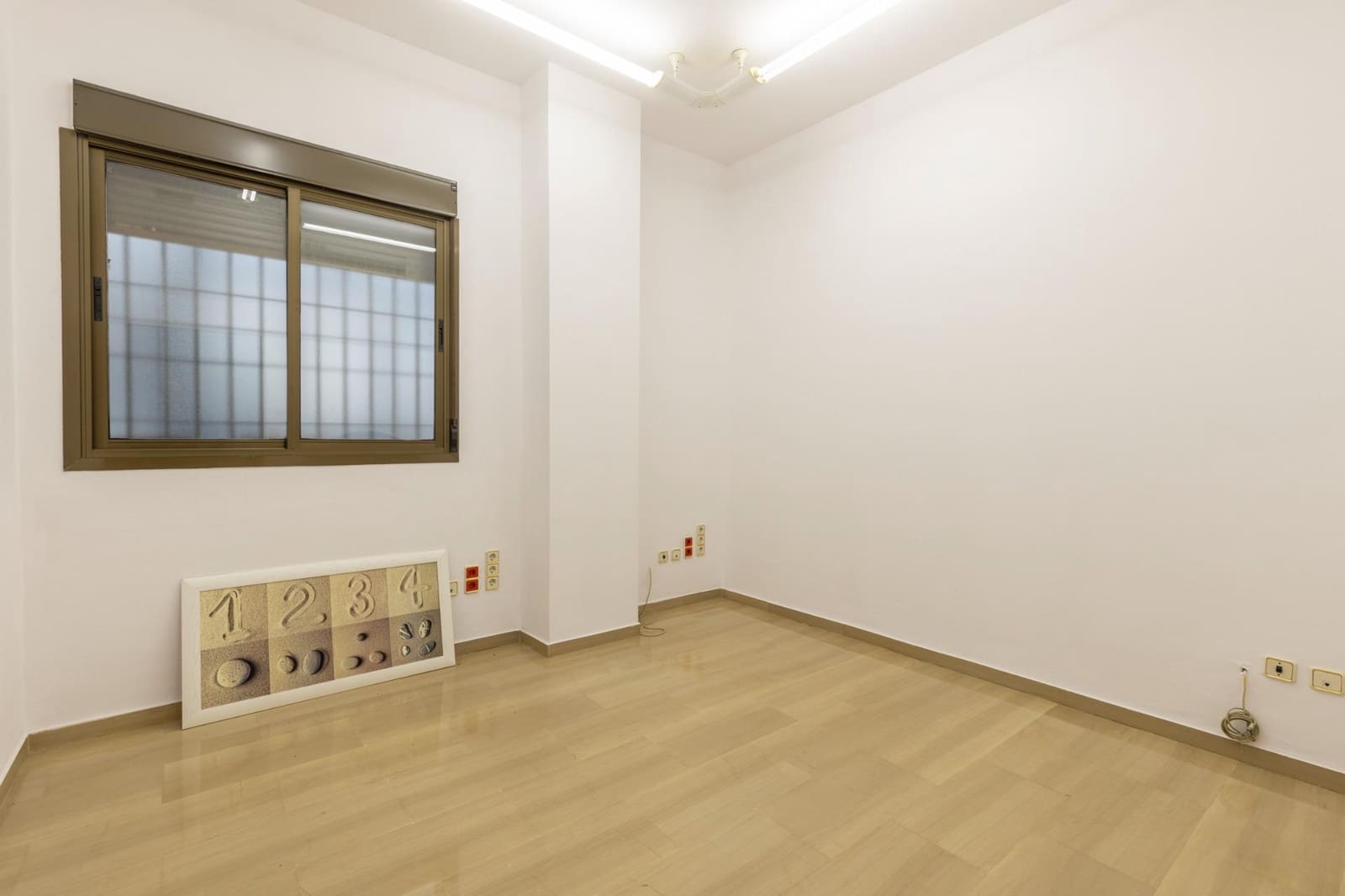 Flat te koop in Granada stad - € 1.350.000 (Ref: 9154303)