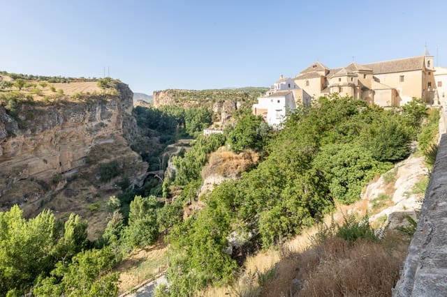 4 soverom Rekkehus til salgs i Alhama de Granada - € 70 000 (Ref: 9154307)