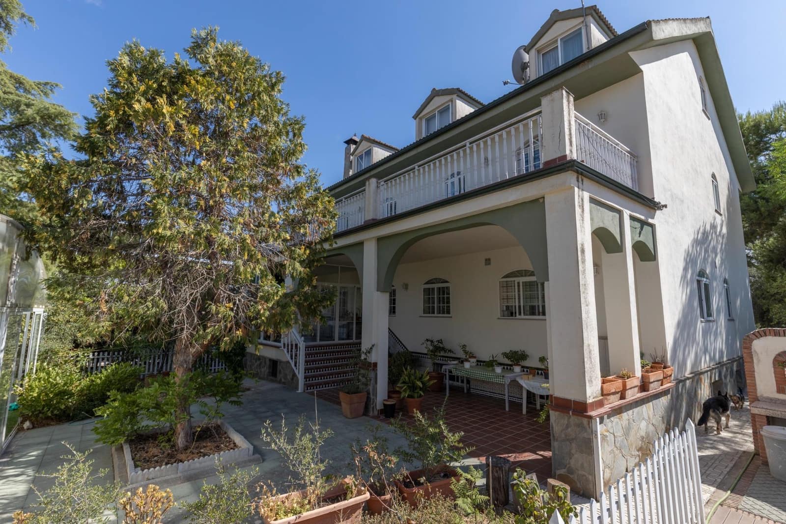 8 soveværelse Villa til salg i Atarfe med swimmingpool garage - € 740.000 (Ref: 9159668)