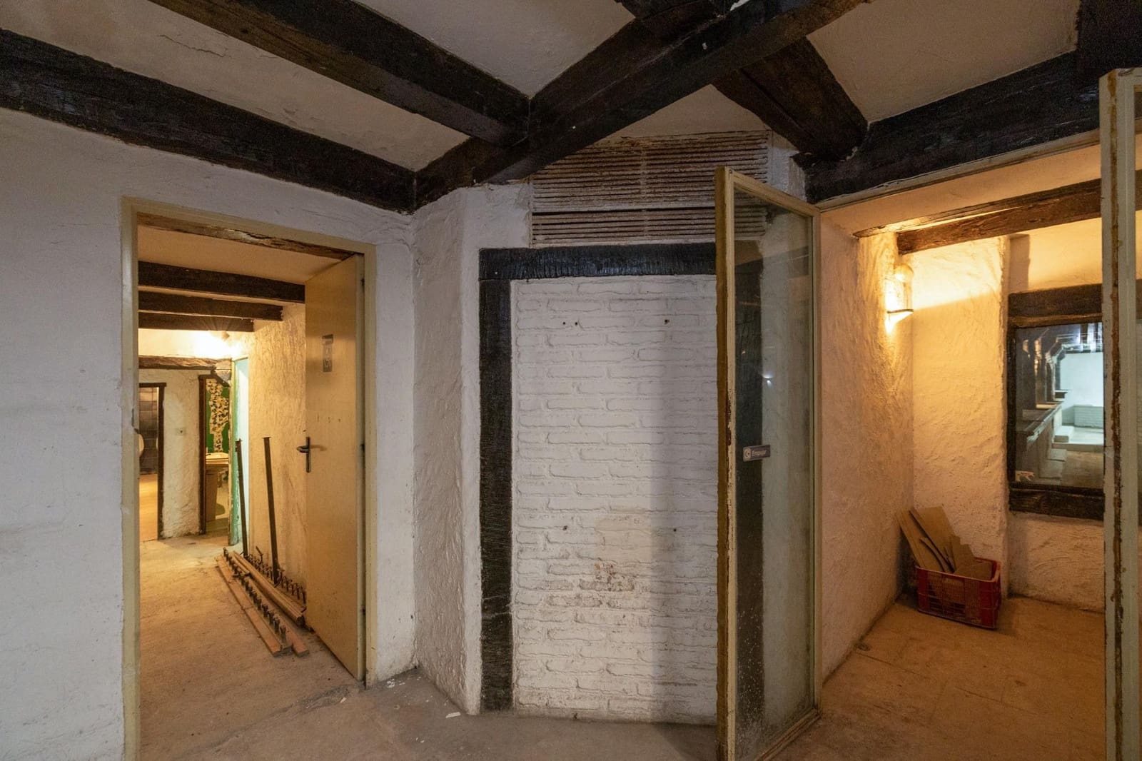 Erhverv til salg i Granada by - € 90.000 (Ref: 9159671)