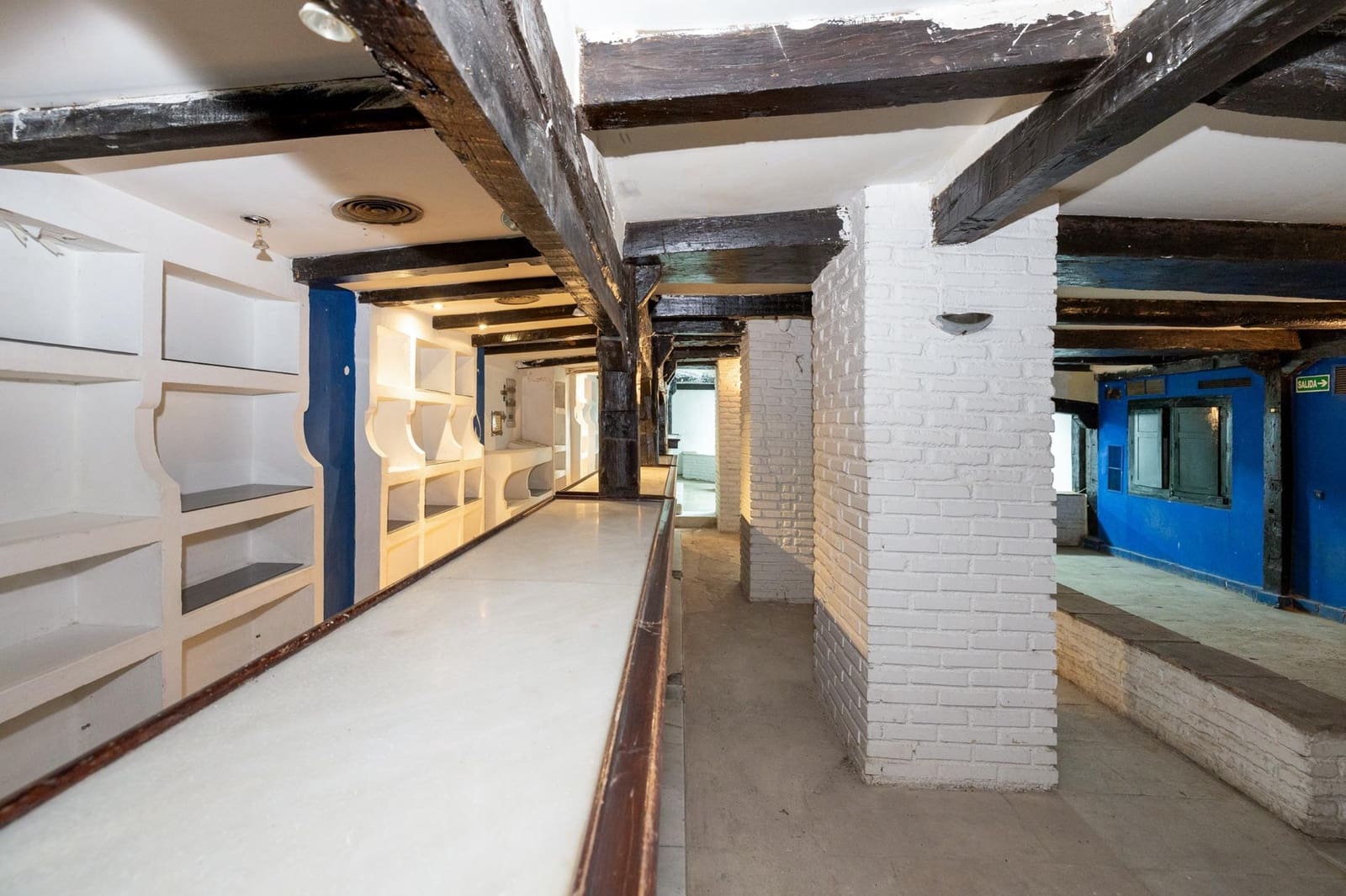 Erhverv til salg i Granada by - € 90.000 (Ref: 9159671)