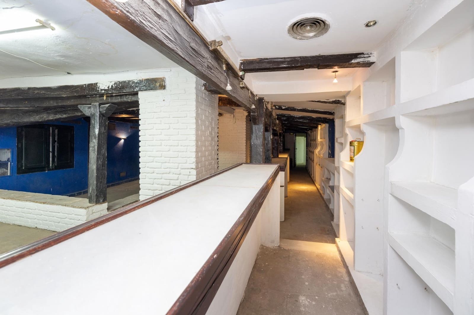 Erhverv til salg i Granada by - € 90.000 (Ref: 9159671)