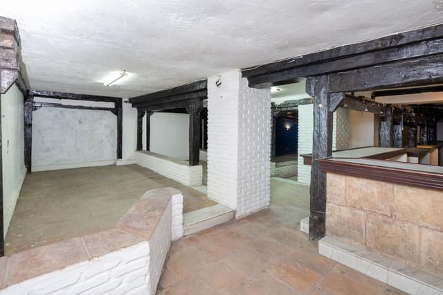 Erhverv til salg i Granada by - € 90.000 (Ref: 9159671)