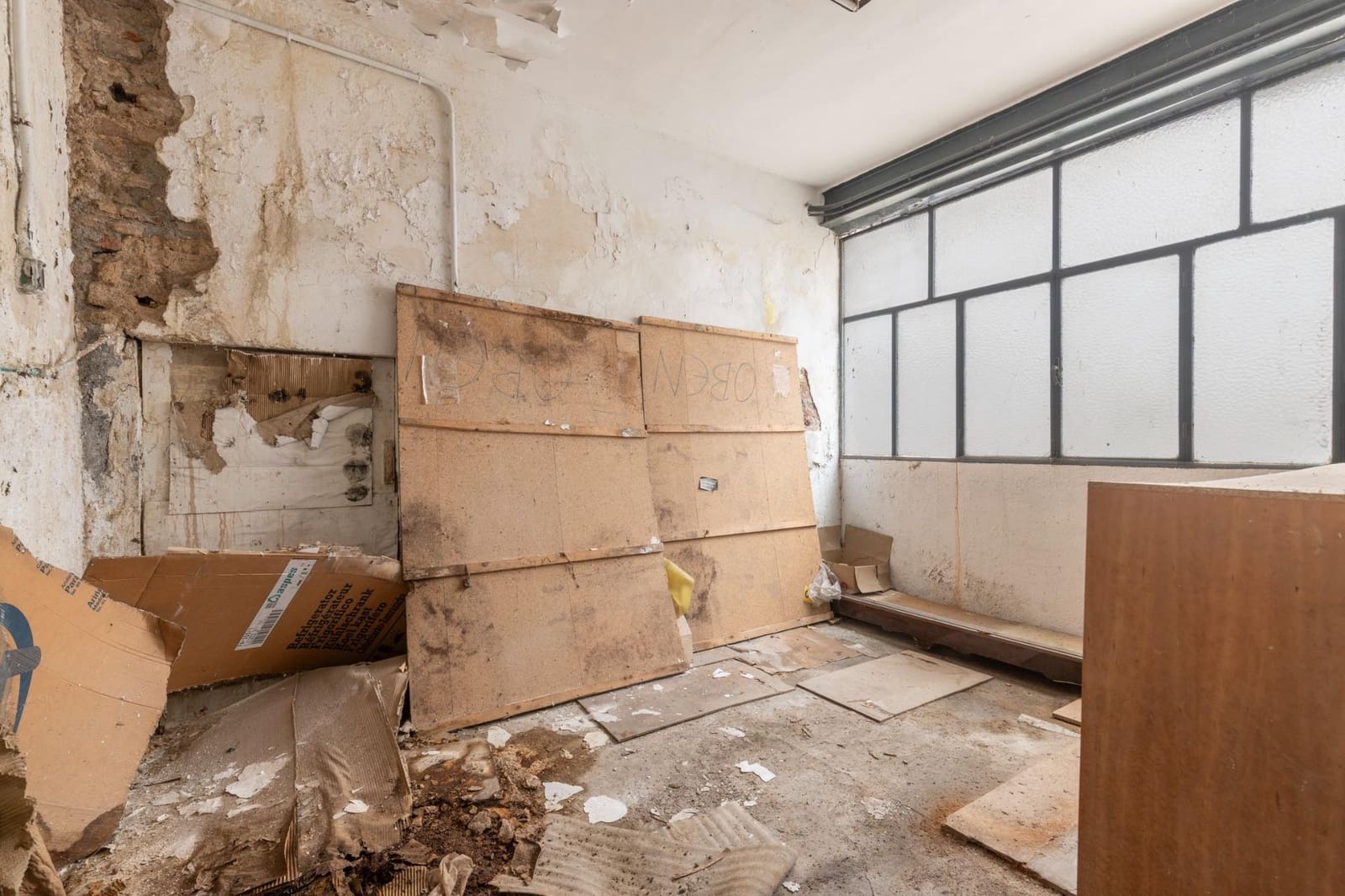 Hus til salgs i Granada by - € 950 000 (Ref: 9159672)