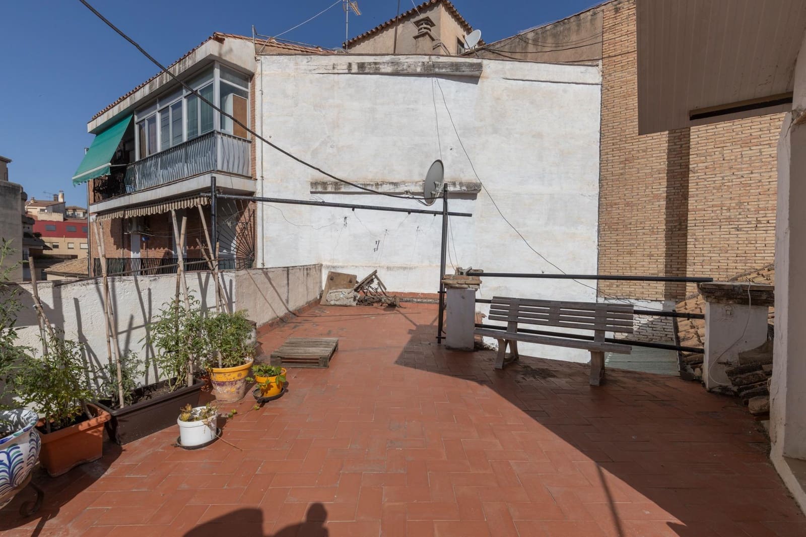 Hus til salgs i Granada by - € 950 000 (Ref: 9159672)