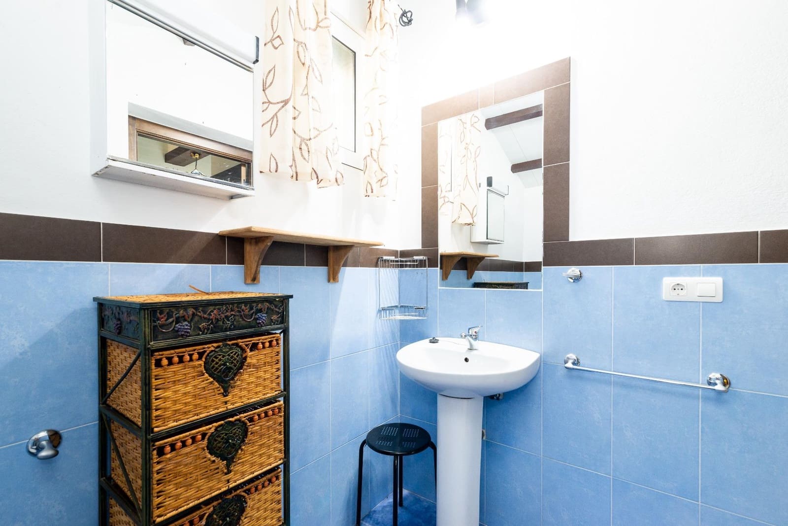 3 soveværelse Finca/Landehus til salg i Cogollos Vega - € 205.000 (Ref: 9161211)