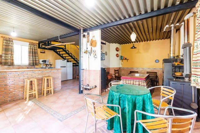 3 soveværelse Finca/Landehus til salg i Cogollos Vega - € 205.000 (Ref: 9161211)