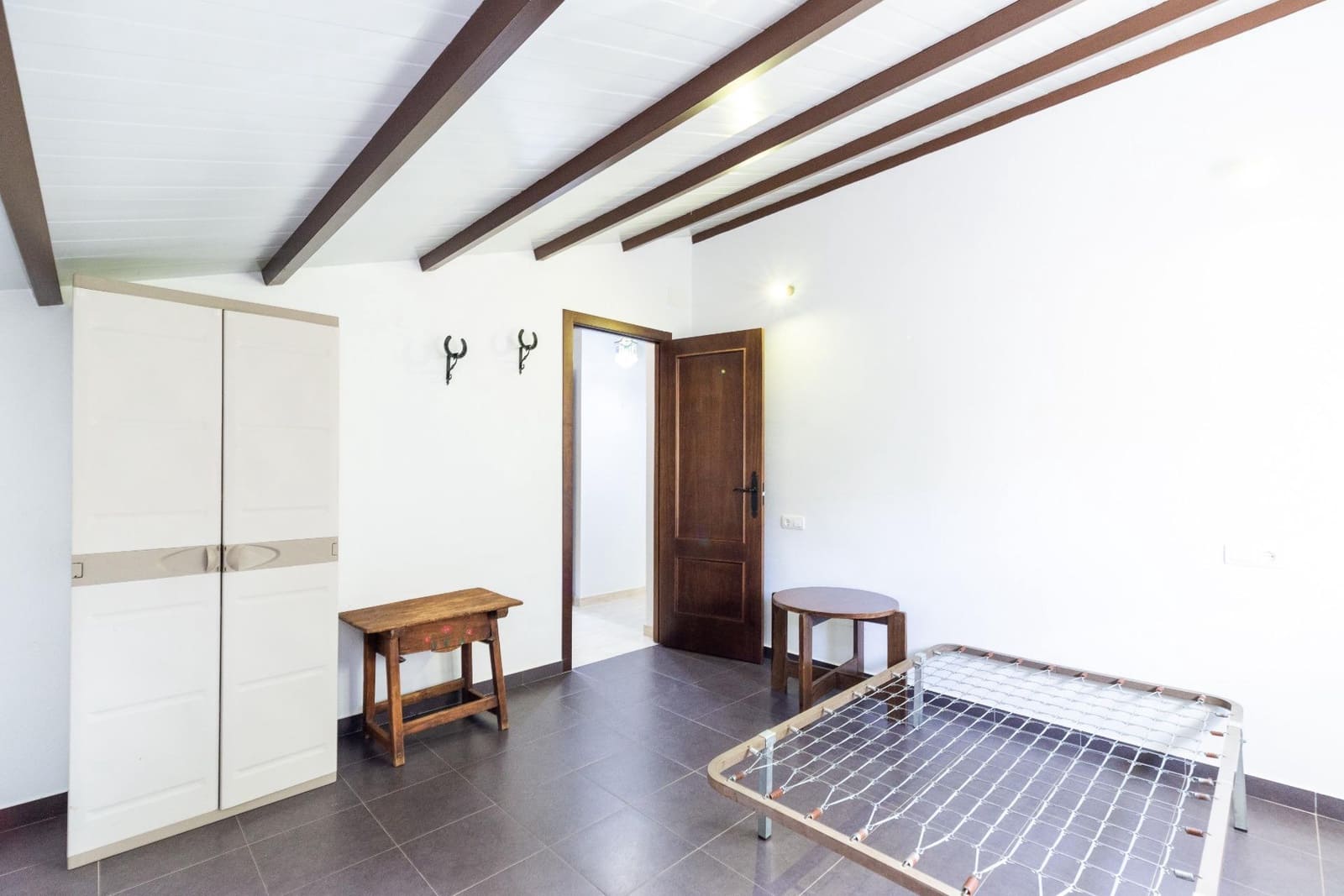 3 soveværelse Finca/Landehus til salg i Cogollos Vega - € 205.000 (Ref: 9161211)