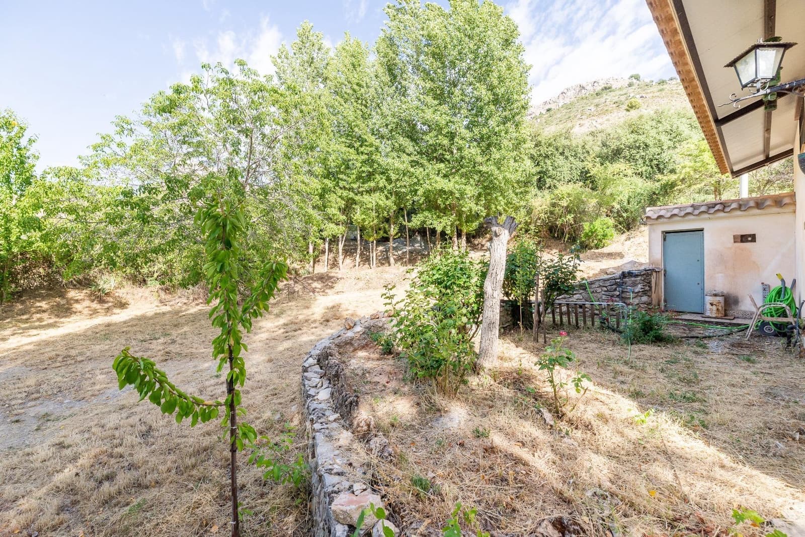 3 soveværelse Finca/Landehus til salg i Cogollos Vega - € 205.000 (Ref: 9161211)