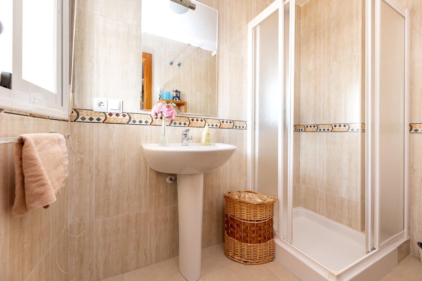 3 soveværelse Penthouse til salg i Las Gabias med garage - € 275.000 (Ref: 9161213)