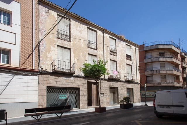 Townhouse for sale in Linares - € 109,000 (Ref: 9161217)