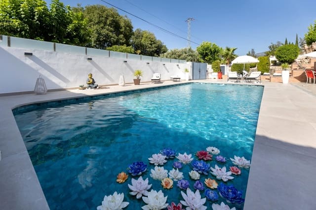 4 soveværelse Villa til salg i Gójar med swimmingpool - € 599.000 (Ref: 9162435)