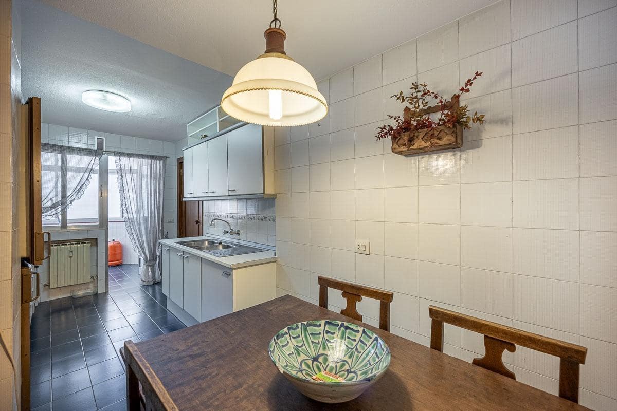 3 quarto Apartamento para venda em Granada cidade com garagem - 385 000 € (Ref: 9162436)