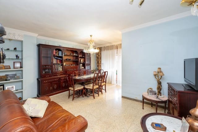 5 chambre Appartement à vendre à Grenade ville avec garage - 368 000 € (Ref: 9165958)