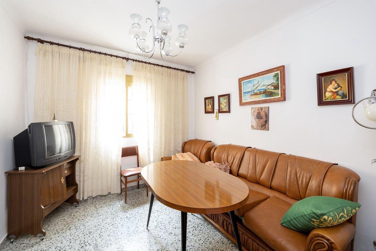 4 soverom Hus til salgs i Illora med garasje - € 84 900 (Ref: 9165964)