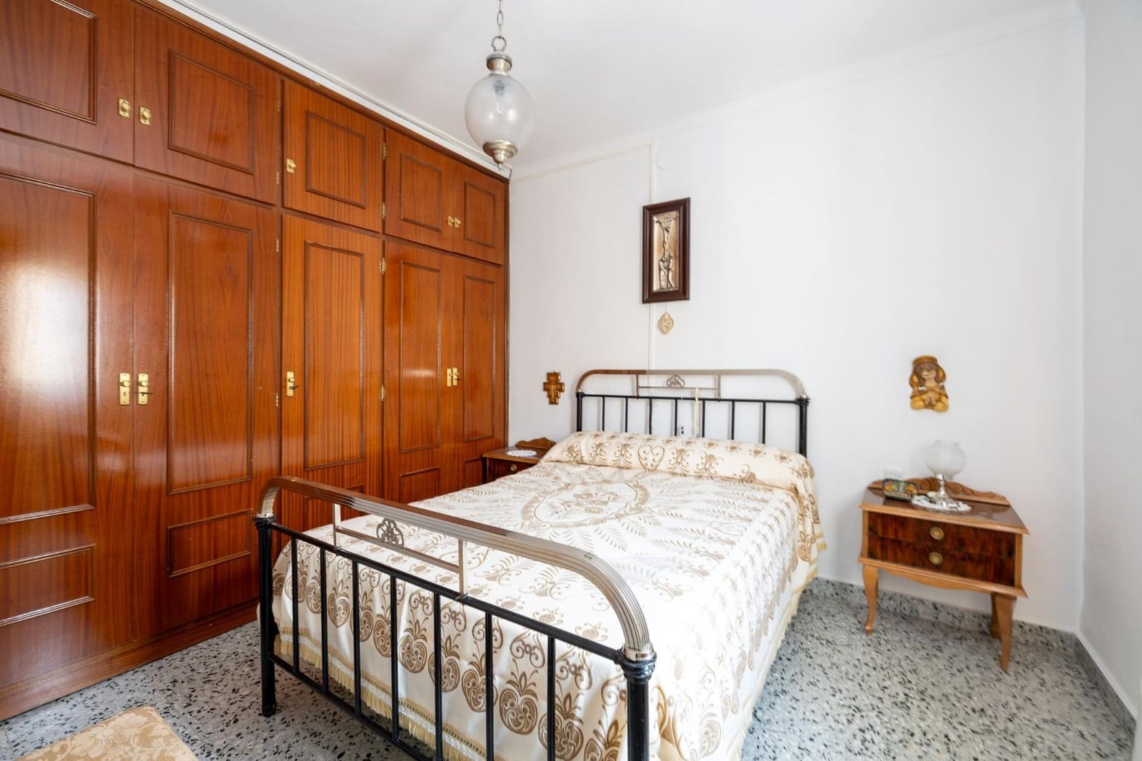 4 soverom Hus til salgs i Illora med garasje - € 84 900 (Ref: 9165964)