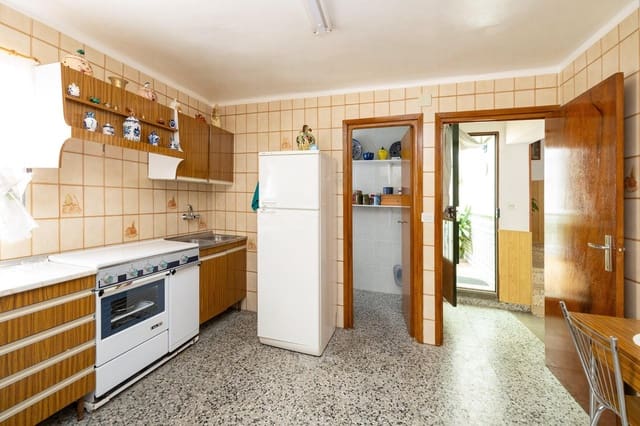 4 soveværelse Byhus til salg i Illora med garage - € 84.900 (Ref: 9165964)