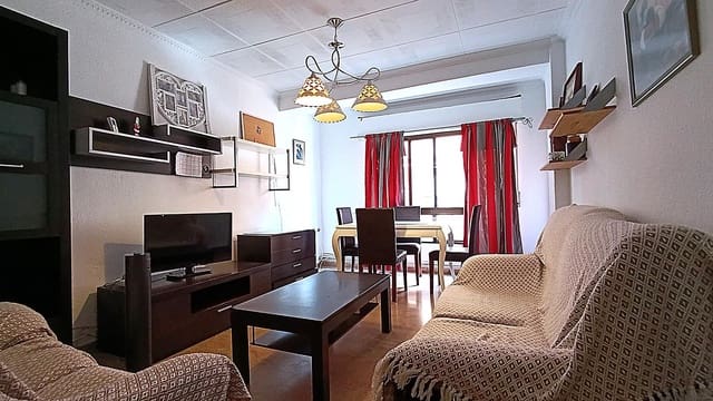 5 soveværelse Lejlighed til leje i Granada by - € 1.300 (Ref: 9174900)