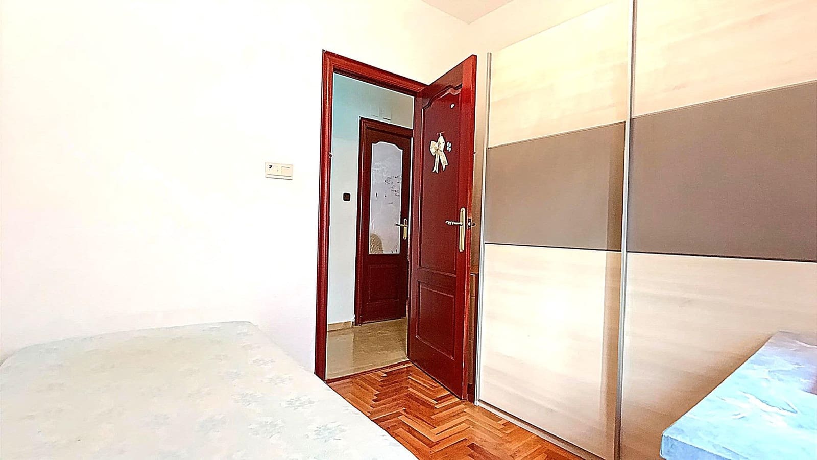 5 soveværelse Lejlighed til leje i Granada by - € 1.300 (Ref: 9174900)