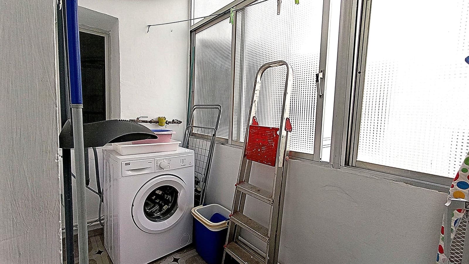 5 soveværelse Lejlighed til leje i Granada by - € 1.300 (Ref: 9174900)