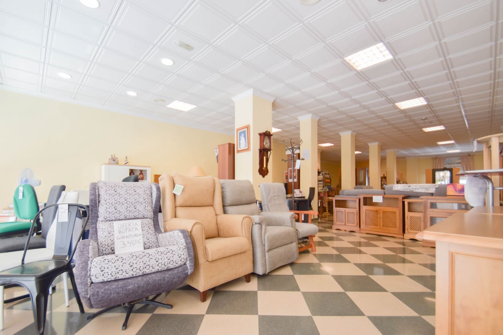 Commercieel te koop in Montefrio - € 200.000 (Ref: 9174901)