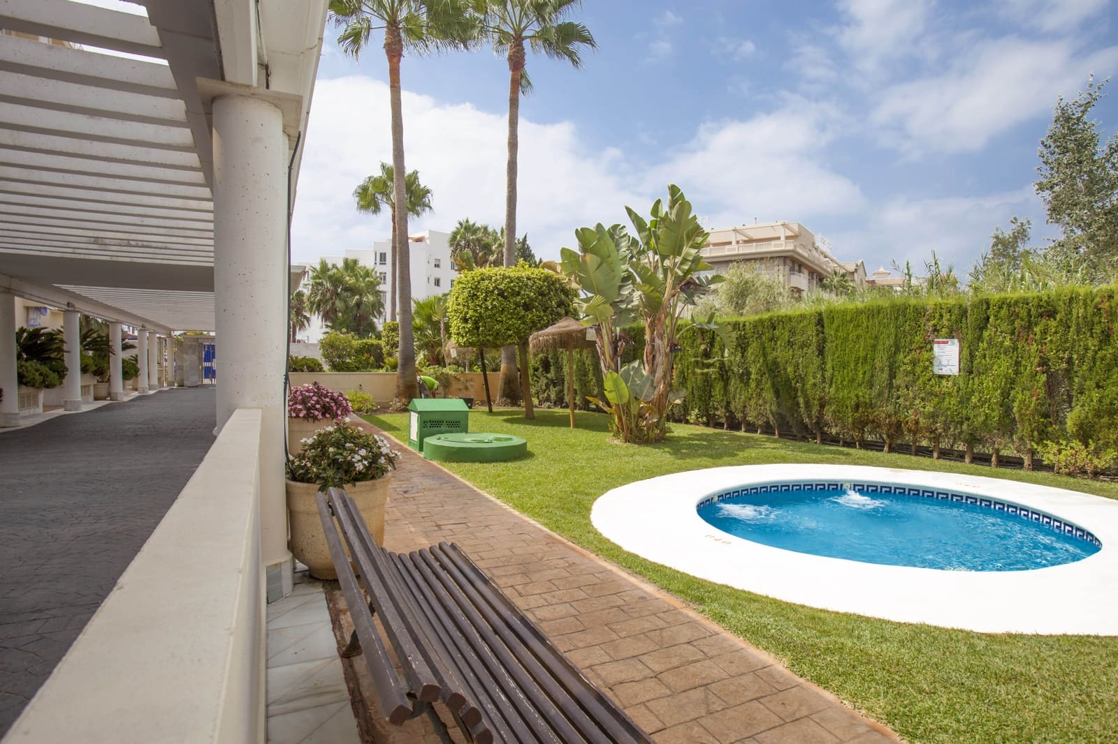 3 soveværelse Penthouse til salg i Motril med swimmingpool - € 498.000 (Ref: 9176594)