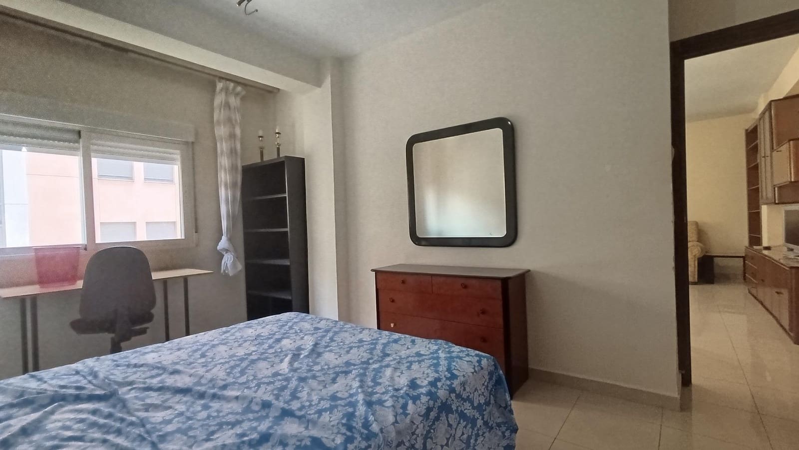 3 soveværelse Lejlighed til leje i Granada by - € 1.200 (Ref: 9181213)