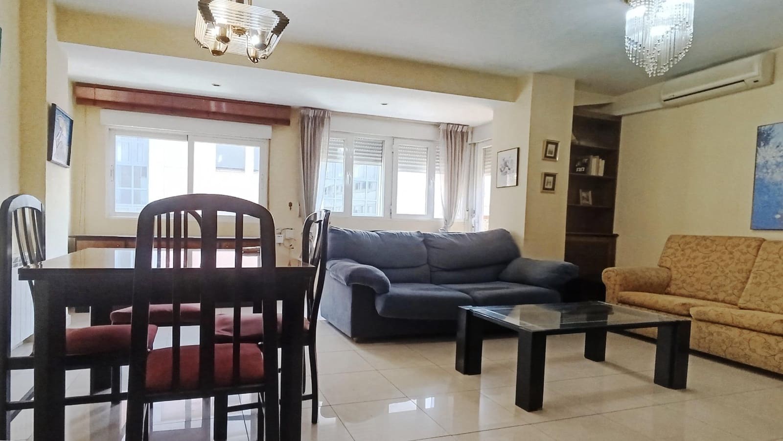 3 soveværelse Lejlighed til leje i Granada by - € 1.200 (Ref: 9181213)