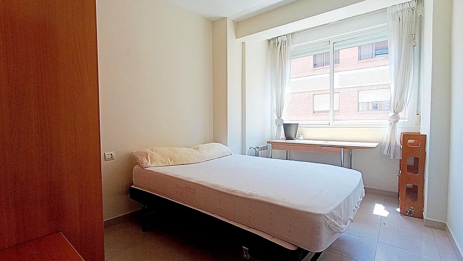 3 soveværelse Lejlighed til leje i Granada by - € 1.200 (Ref: 9181213)