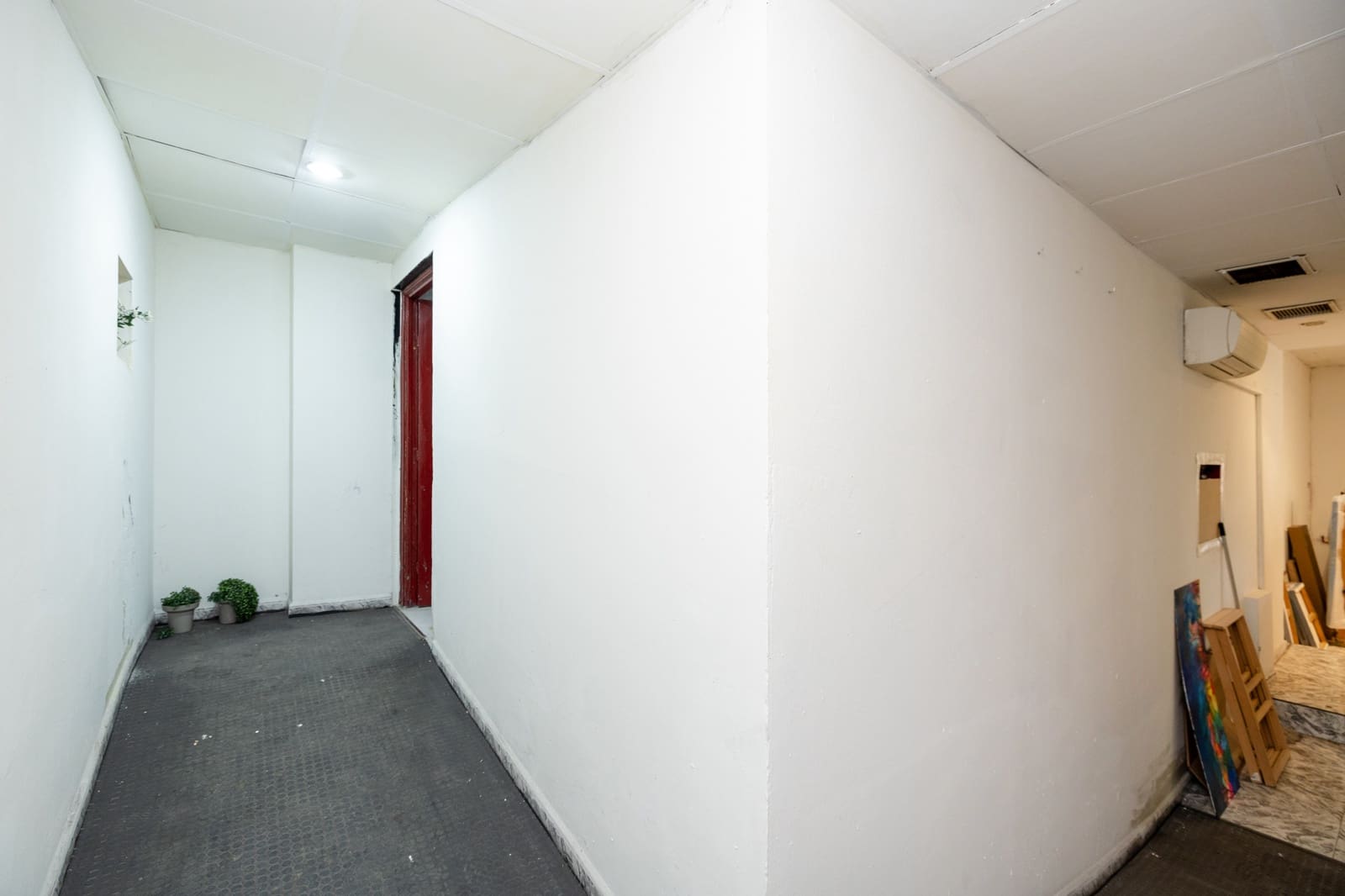 Virksomhed til salg i Granada by - € 200.000 (Ref: 9181214)