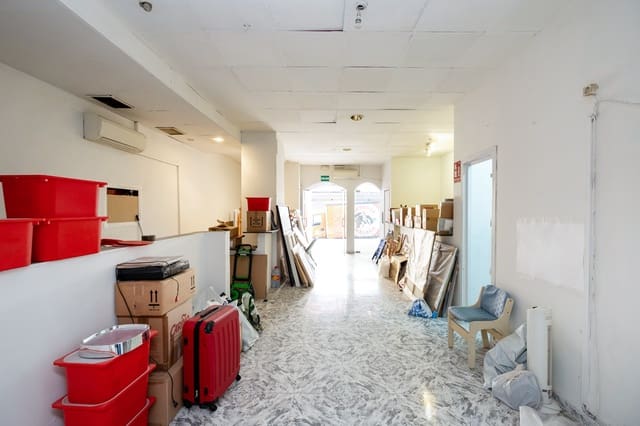 Bedrijf te koop in Granada stad - € 200.000 (Ref: 9181214)