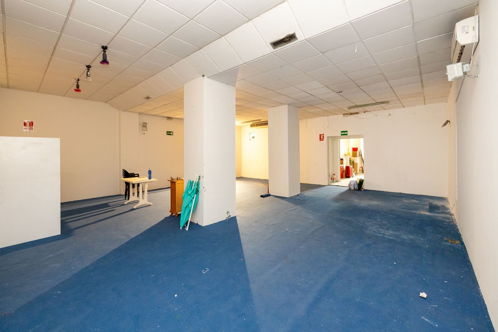 Virksomhed til salg i Granada by - € 200.000 (Ref: 9181214)