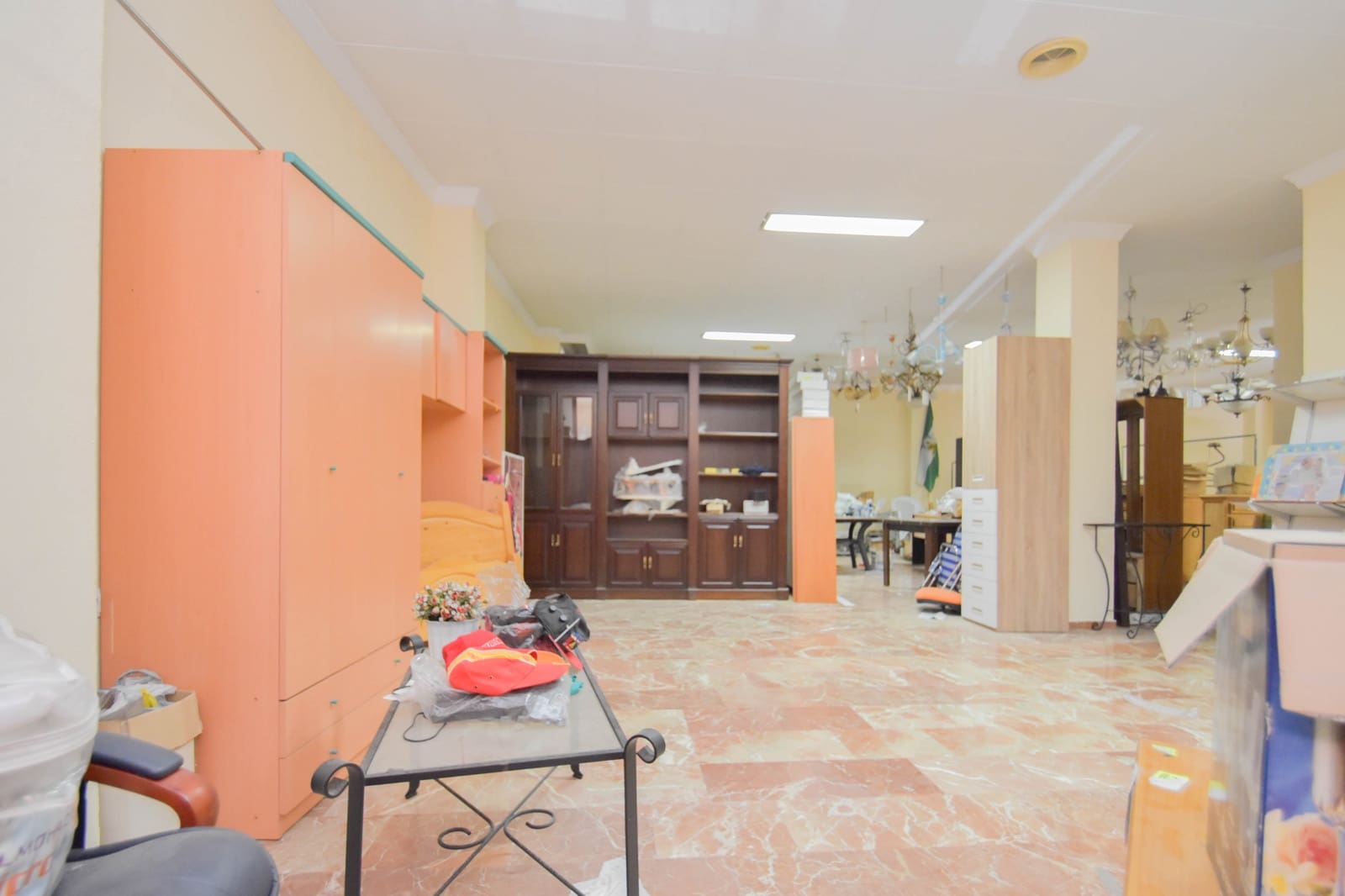 Erhverv til salg i Montefrio - € 100.000 (Ref: 9181215)